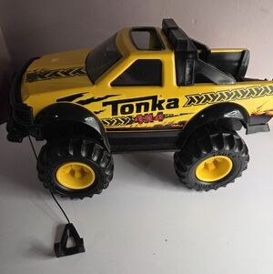 Tonka Steel Classic 4 x 4 Pickup Truck, Large, NWOT